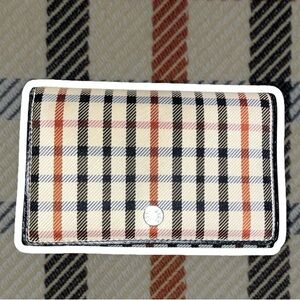 Classic OAKS of London Plaid Wallet